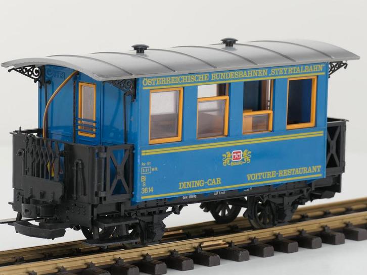 LGB 3013 C  Dining-car Bi s 3614, Innenbeleuchtung, Hobby en Vrije tijd, Modeltreinen | Overige schalen, Overige typen, Gebruikt