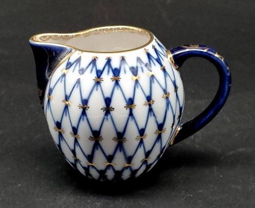 Lomonosov Imperial Porcelain Factory - Tafelservies - 1e, Antiek en Kunst, Antiek | Meubels | Tafels