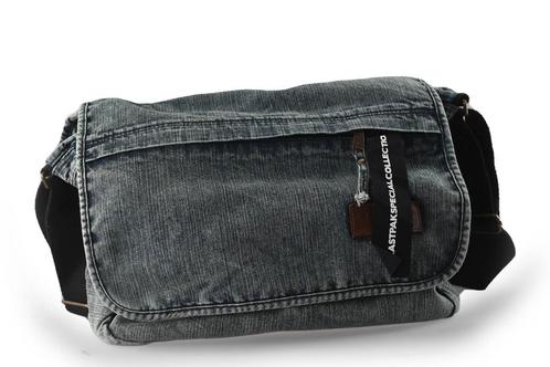 Eastpak Schoudertassen in maat standaard Groen | 10% extra, Sieraden, Tassen en Uiterlijk, Tassen | Rugtassen, 30 tot 45 cm, 25 tot 40 cm