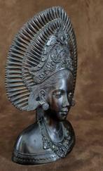 Janger dans Bust - Indonesië (Zonder Minimumprijs)