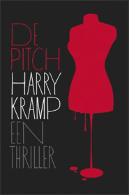 De pitch 9789024542093 Harry Kramp, Boeken, Thrillers, Zo goed als nieuw, Verzenden