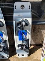 2025 North Atmos PRO TT Board 138x41cm Flex PRO M, Watersport en Boten, Kitesurfen, Ophalen of Verzenden, Gebruikt