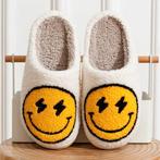 Smiley Pantoffels | Pluche Gevoerd | Maat 36 tot 45 | Sale, Verzenden, Nieuw, Pantoffels of Sloffen
