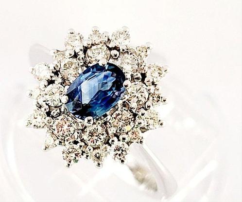 Ring - 18 karaat Witgoud - 2.52ct. tw. Saffier - Diamant -, Sieraden, Tassen en Uiterlijk, Ringen