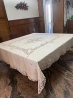 Tafelkleed - 270 cm - 230 cm - handgeborduurd tafellaken