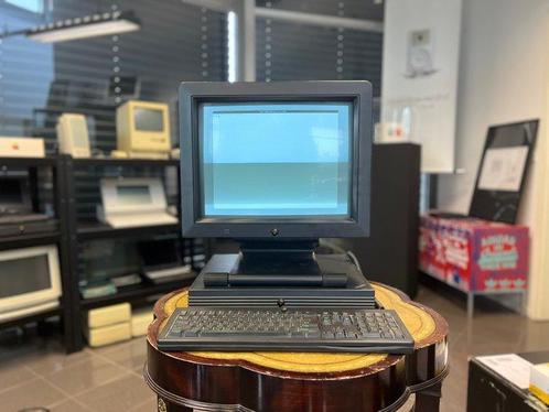 RARE Next Station Computer Steve Jobs *WORKING* Model: N1100, Spelcomputers en Games, Spelcomputers | Overige Accessoires