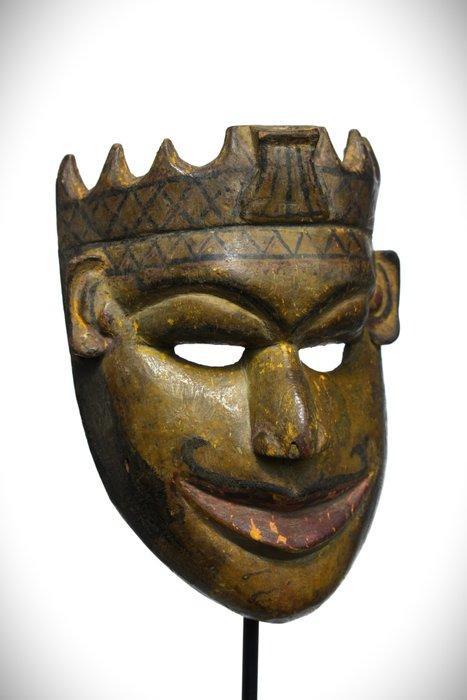gekroonde masker - Hout - India - Begin van de 19e eeuw, Antiek en Kunst, Kunst | Niet-Westerse kunst