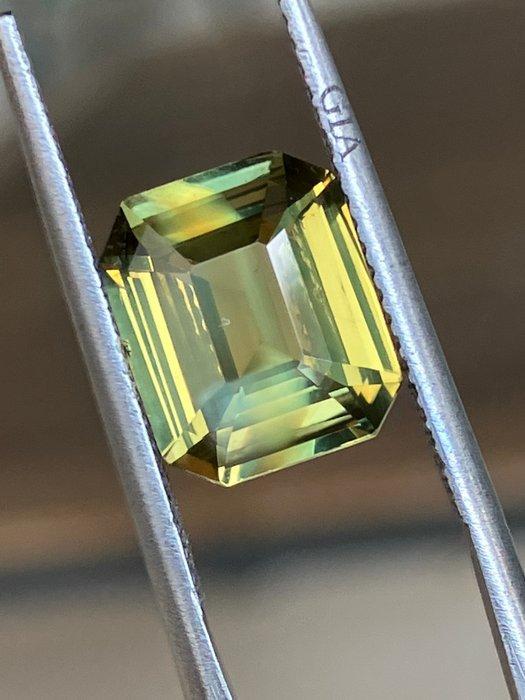 1 pcs Groen, Geel Alexandriet - 3.04 ct - Gemological, Sieraden, Tassen en Uiterlijk, Edelstenen