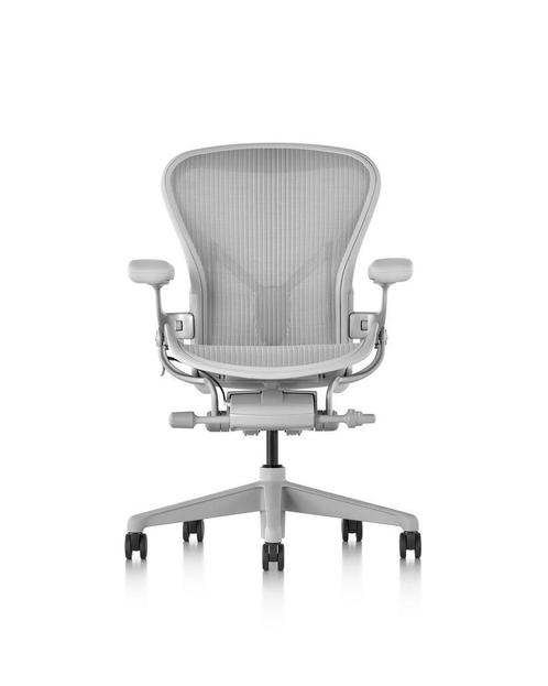 Herman Miller Aeron Remastered Mineral - Incl. Posturefit, Huis en Inrichting, Bureaustoelen, Bureaustoel, Wit, Zo goed als nieuw
