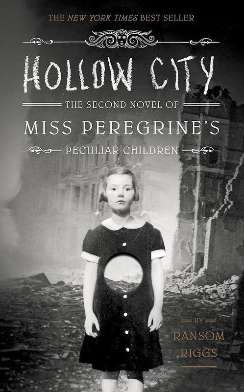 Hollow city / Miss Peregrines peculiar children / 2, Boeken, Overige Boeken, Gelezen, Verzenden