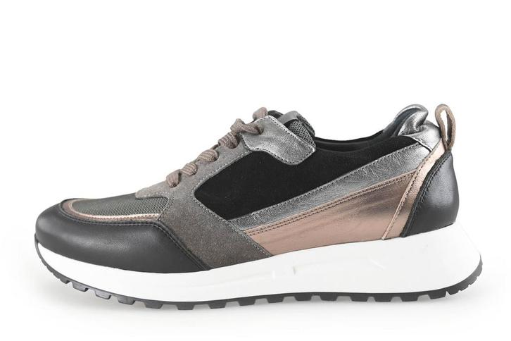 AQA sneakers in maat 41 Zwart | 25% korting, Kleding | Dames, Schoenen, Zwart, Zo goed als nieuw, Sneakers of Gympen, Verzenden