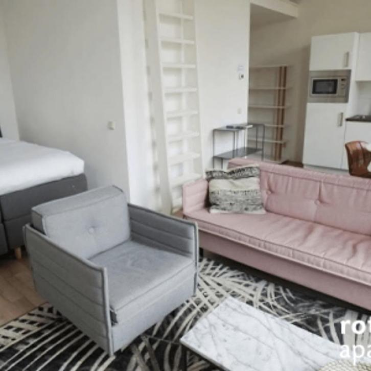 studio in Rotterdam gevonden voor €1775,- pm, Huizen en Kamers, Kamers te huur, 35 tot 50 m², Rotterdam