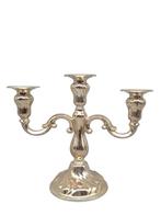 Dreiflammiger Kerzenleuchter – klassischer Stil – versilbert