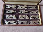 Orbrille 12 Porte Couteaux Animaliers - Joseph Buisson -