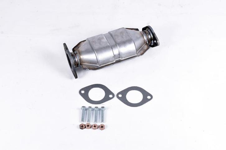 Katalysator Nissan Sunny 3 1.4 1.6 1988 tot 1991 N13 B12 N14, Auto-onderdelen, Uitlaatsystemen, Verzenden