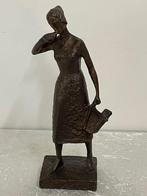 Vera Van Hasselt - Beeldje - Mariken Van Nieumeghen -