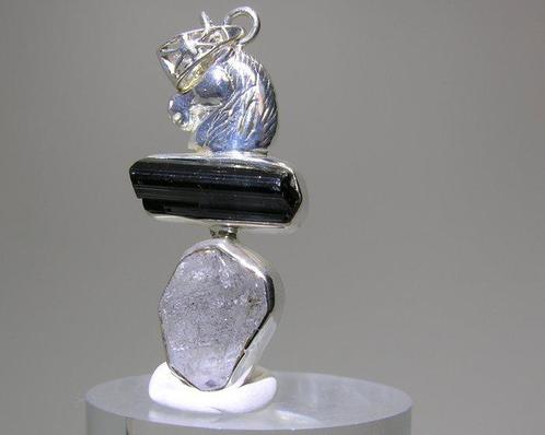 Herkimer Hanger - Hoogte: 52 mm - Breedte: 20 mm- 9.26 g -, Verzamelen, Mineralen en Fossielen