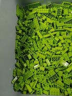Lego - 1000 green lime LEGO bricks - 2000-2010, Kinderen en Baby's, Speelgoed | Duplo en Lego, Nieuw