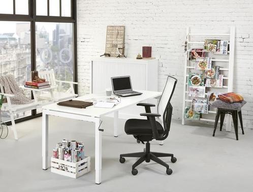 Slinger N-poot bureau, 140 x 80 cm, Zakelijke goederen, Kantoor en Winkelinrichting | Kantoormeubilair en Inrichting, Ophalen of Verzenden