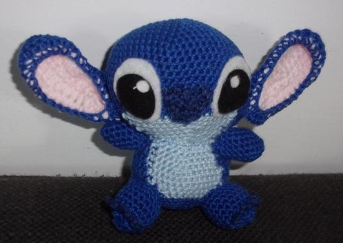 Nieuw, handgehaakt, knuffeltje Stitch, Kinderen en Baby's, Speelgoed | Knuffels en Pluche, Overige typen, Nieuw, Ophalen of Verzenden