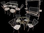 Tuinset: Tafel en zes stoelen / Schommelfauteuil / Tafel met, Antiek en Kunst, Curiosa en Brocante