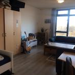 Gemeubileerde kamer aan de Parelstraat gevonden in Groningen, 50 m² of meer, Groningen
