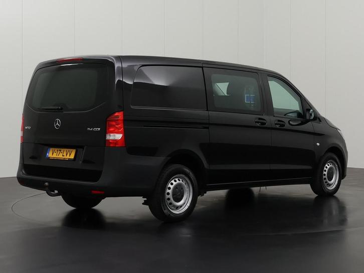 Mercedes Vito Bestelbus L2 H1 2021 Diesel Handgeschakeld, Auto's, Mercedes-Benz, Te koop, Zwart, Handgeschakeld, Financial lease