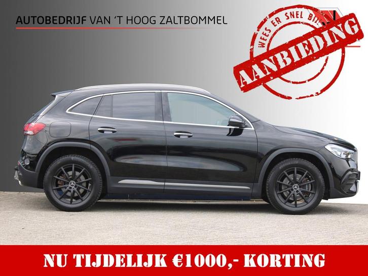 GLA 250e AMG Line SFEER WIDESCREEN CARPLAY CAMERA KEY-LESS, Auto's, Mercedes-Benz, Te koop, Automaat, SUV of Terreinwagen, Zwart