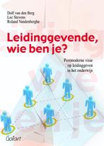 9789044130706 Leidinggevende, wie ben je? | Tweedehands, Verzenden, Zo goed als nieuw, Dolf van den Berg