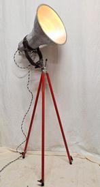 TripleR_design - Statief vloerlamp - Aluminium, Metaal,, Antiek en Kunst