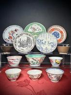 NO RESERVE - Een gevarieerde antieke partij van 8 kopjes en