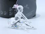 Figuur - Swarovski - Zittende Jonge ballerina (Boxed +, Antiek en Kunst