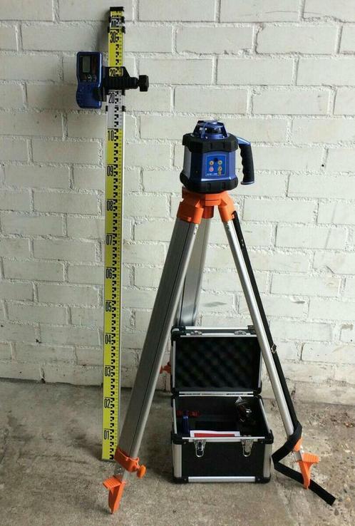 Laser met statief en baak zelf nivilerend NIEUW !!!, Doe-het-zelf en Verbouw, Meetapparatuur, Afstand, Nieuw, Ophalen of Verzenden