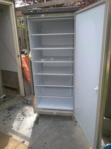 JUMBO RVS VRIESKAST ,  500 li .  werkt als nieuw beschikbaar voor biedingen