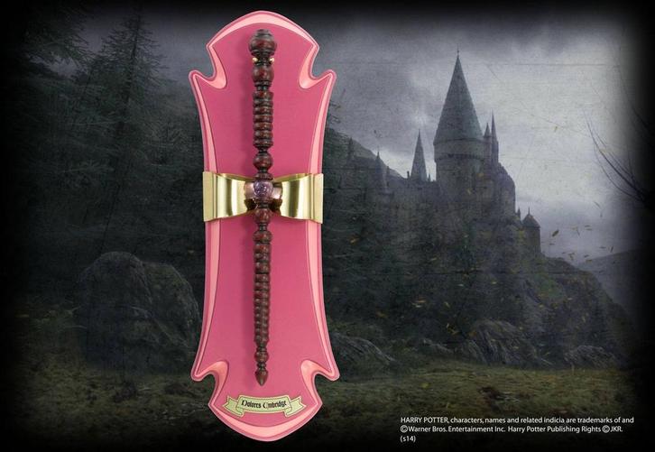 Harry Potter Dolores Umbridges Toverstaf met Display, Verzamelen, Harry Potter, Nieuw, Ophalen of Verzenden