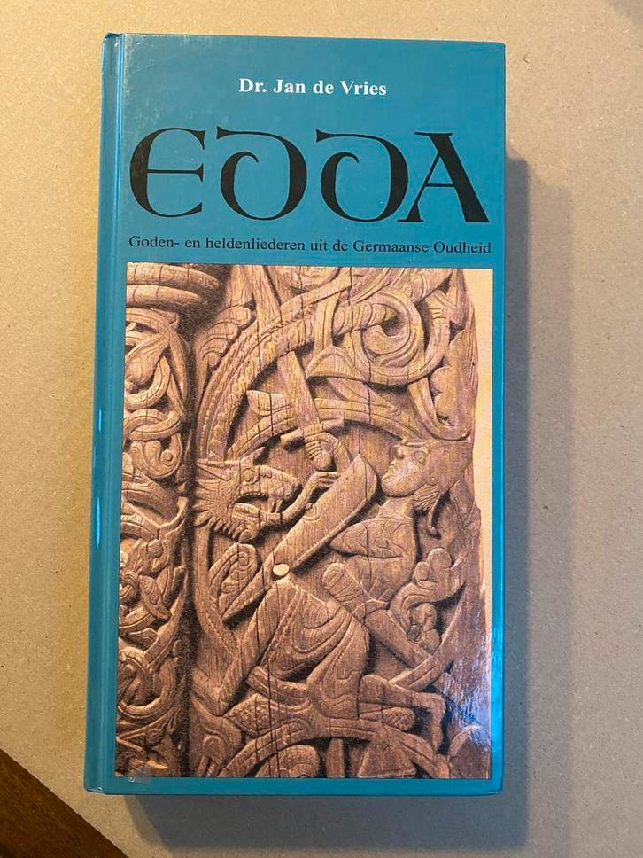 Edda - Goden- en Heldenliederen uit de Germaanse oudheid, Boeken, Geschiedenis | Wereld, Europa, Zo goed als nieuw, Ophalen of Verzenden