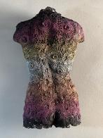 M.R. Arroyo - De espaldas. No reserve