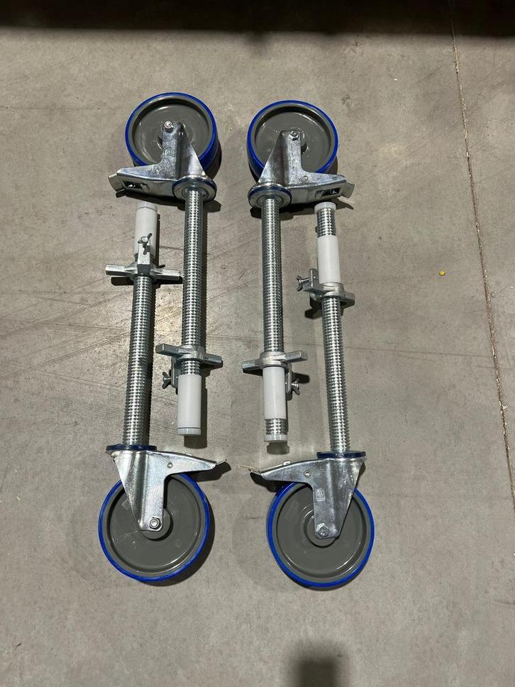 Steiger wielen (4 stuks) - verstelbaar, Doe-het-zelf en Verbouw, Steigers, Rolsteiger of Kamersteiger, Nieuw, Ophalen of Verzenden