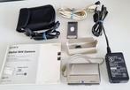 Sony Cyber-shot DSC-T1 Digital Camera with Accessories, Nieuw