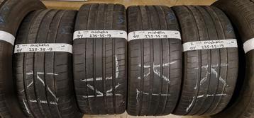 4x 235-35-19 Michelin Zomer 4.2+4.7mm €45+€50 PST 235 35 19 beschikbaar voor biedingen