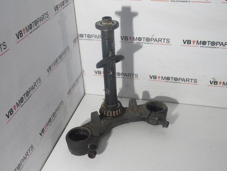 Suzuki GSX 750 F Kroonplaat onder t-stuk, Motoren, Onderdelen | Suzuki, Ophalen of Verzenden