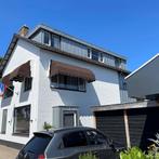 Gestoffeerde eengezinswoning met balkon en moderne..., Heteren