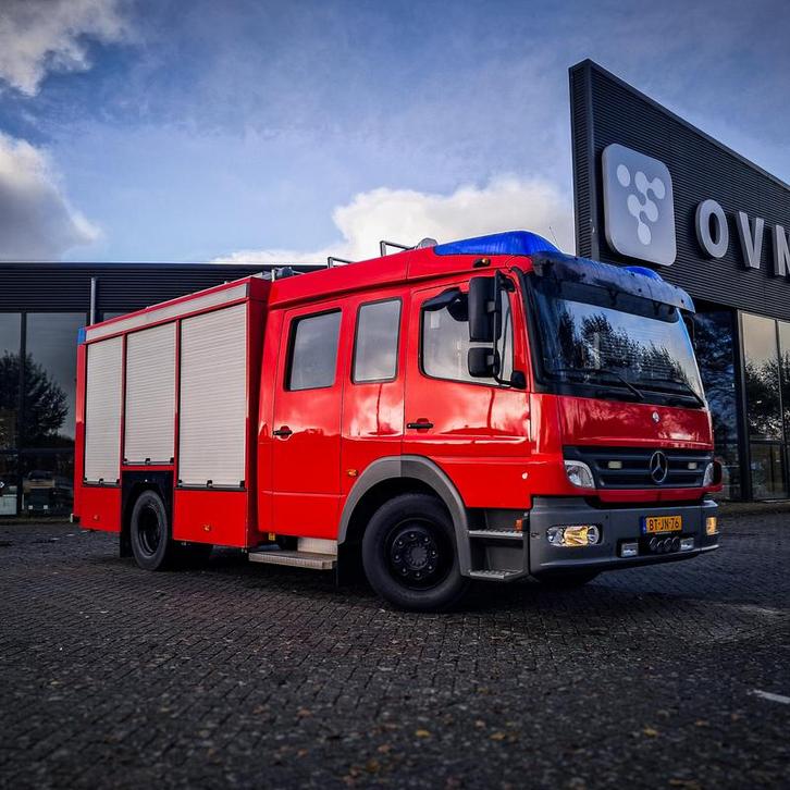 Brandweerwagen tankautospuit, Mercedes-Benz, ATEGO 1426AF, Zakelijke goederen, Machines en Bouw | Transport