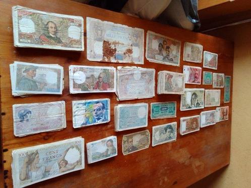 Frankrijk. - 1200 banknotes - various dates (Zonder, Postzegels en Munten, Munten | Nederland