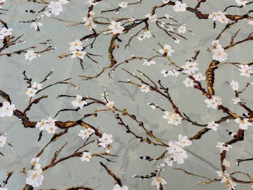 Lente in de Stilte - Meubelstof - 2.5 m - 2.8 m, Antiek en Kunst, Antiek | Kleden en Textiel