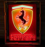 Ferrari Neon Verlichting - Met Achterplaat - 80 x 105 cm, Ophalen, Gebruikt