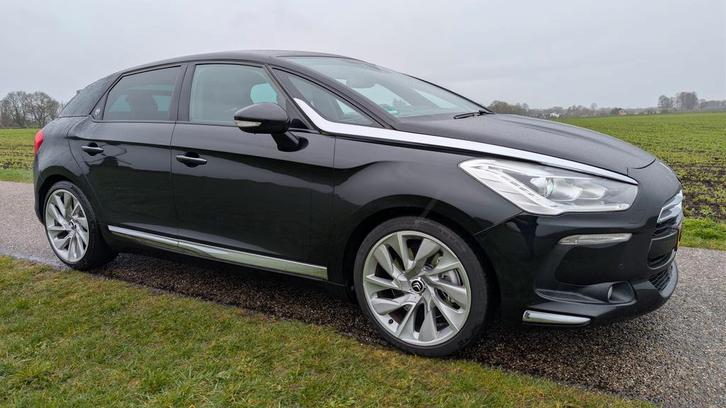 Citroën DS5 1.6 THP 200pk 2012 Zwart, Auto's, Citroën, Hatchback, Zwart, DS5, Benzine, Nieuw