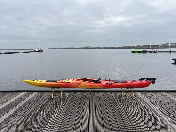 Riot Edge 14.5, roer, 2 dekluiken (Kanokoopje), Watersport en Boten, Kajaks, Verzenden