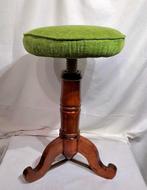 Sgabello - - Piano - Italië - 1890 (Zonder Minimumprijs), Antiek en Kunst