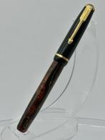 Parker - Vacumatic -Burgundy Pearl- *1940* - Pen, Verzamelen, Pennenverzamelingen, Nieuw
